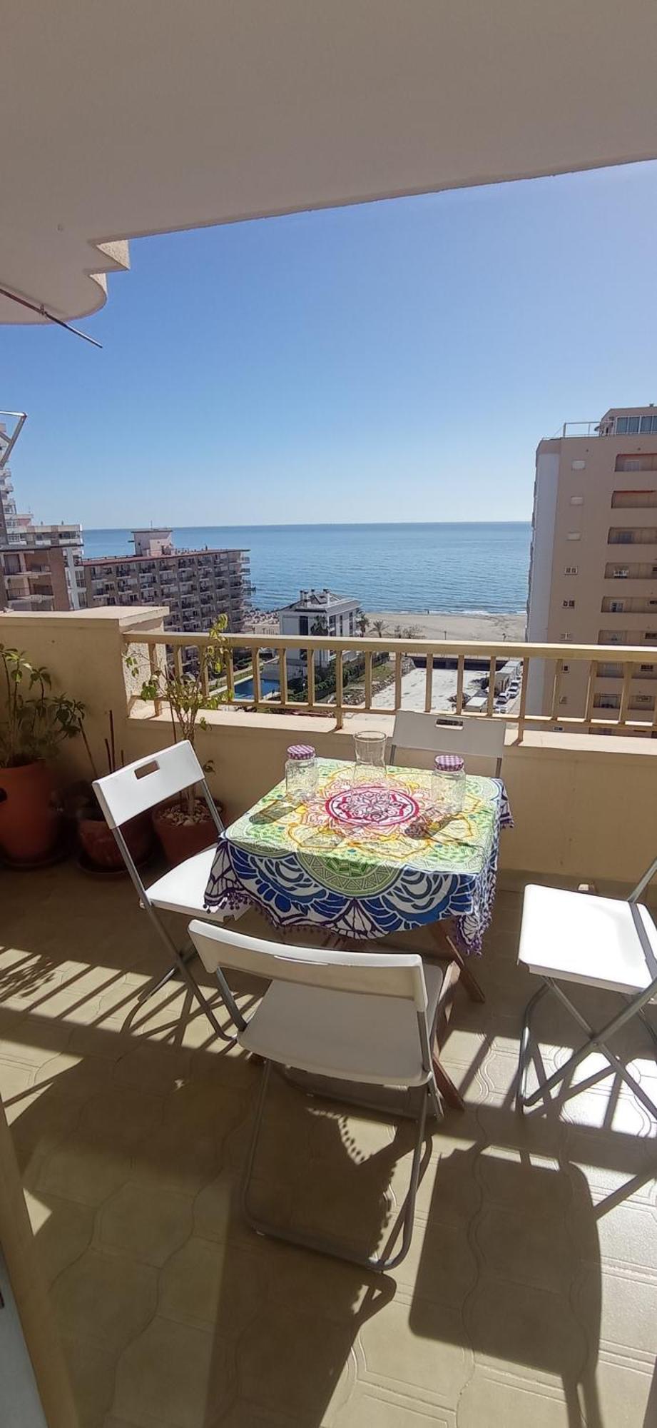 Apartamento Frente Al Mar Paz Y Relax Фуэнхирола Экстерьер фото